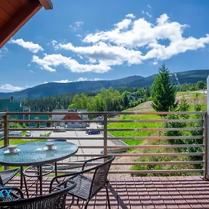 Apartment Bluesky - Karkonoska 13, Z Widokiem Na Gory, Blisko Szlakow I Wyciagow, W Zielonej Okolicy, Karpacz